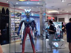 -VENCHI 闻绮(北京国贸商城店)