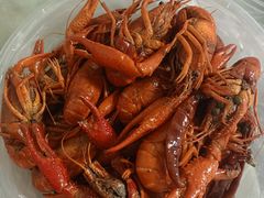 -金渝海鲜烧烤万州烤鱼店