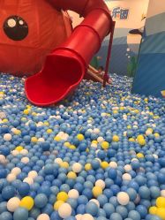 -莫莉幻想儿童乐园(武汉保利广场店)