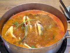 -野山舂·贵州现舂酸汤牛肉(东山店)
