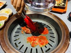 自己烤的肉最好吃-金迈圆烤肉餐厅(维多利店)