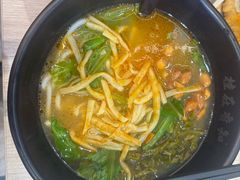 -桂在香知桂林米粉(红博中央公园店)