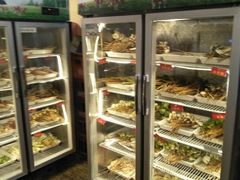 自助取餐区-拈签一笑黄牛肉辣卤串串