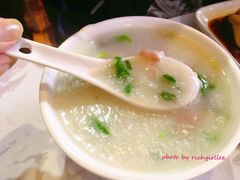 传统肉片粥-荔银肠粉(建六店)