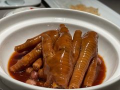 鲍汁蒸凤爪-荣轩(新荣记环球金融中心店)