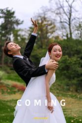 -芭莎视觉婚纱摄影(花溪店)