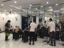 -专业烫发染发接发