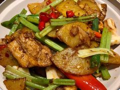 干锅土豆片-伊喜饺子·烤鸭(五道口学院路店)