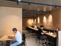 大堂-麦当劳(国际社区店)