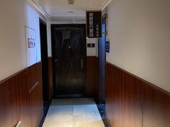 -视野联行眼镜•蔡司•依视路(温江店)