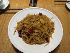 -伊喜饺子·烤鸭(五道口学院路店)