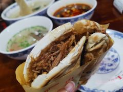 正宗肉夹馍-天下第一面(大雁塔北广场店)