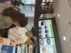 -老乡鸡(武汉中南梅苑小区地铁站店)