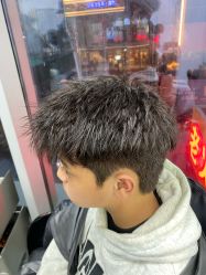 -藤野造型烫染·漂发