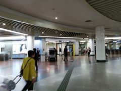 -公园前(地铁站)
