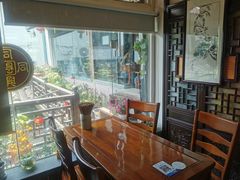 靠窗位-同得兴 Since·1995 传统苏式面馆(十全街店)