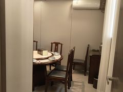 -龙香居海鲜浑锅家常菜·特色驴肉