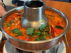 -Chom Cafe and Restaurant