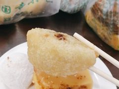 奶油炸糕-聚德华天护国寺小吃(甜水园店)