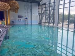 -上海滴水湖皇冠假日酒店