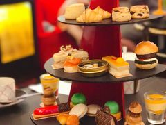 -Salon de The de Joel Robuchon(外滩18号店)