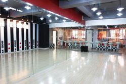 教室-DOS HOP潮上舞蹈