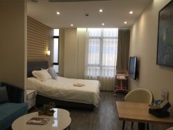 -海豚湾高端月子会所(黄浦店)