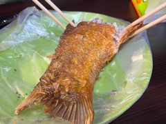 -艾力江和田馕坑烤肉店