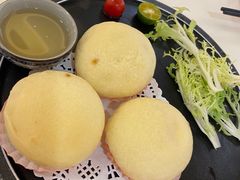 酥皮雪山包-东豪园林海鲜酒家(南港路辅路店)