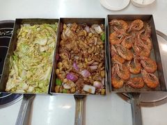 -老东镇啤酒屋海鲜加工·蒸汽海鲜·海鲜烧烤(台东店)