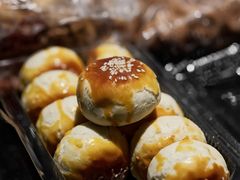 豆沙蛋黄酥-闻酥园(青羊区文殊坊店)
