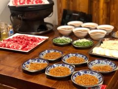-赵胖炙子烤肉&深夜酒馆(簋街店)