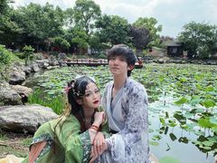 -鹅湖玫瑰文化园