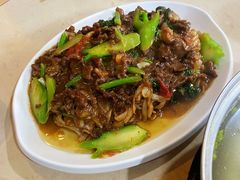 -伟记牛肉(金鸿公路店)