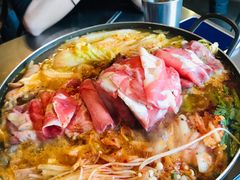 部队锅-MI WU FACTORY米屋美食工厂餐厅(绿地店)
