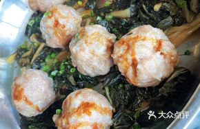 Steamed Pork Balls with Chinese Cabbage