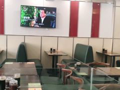 大堂-李先生牛肉面大王(营口大润发店)