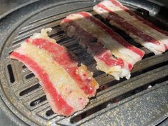 -七甲山烤肉(长白山奇石山珍根艺一条街店)