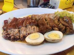 -明姨仔潮汕美食·碳炉猪脚·汕尾牛腩饭·起片鸡煲(起义路店)