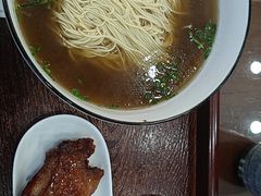 -百年老字号·观振兴蟹黄面·三虾面·苏式面(观前街富仁坊巷店)