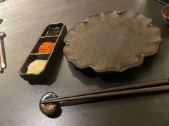 -铭牛烧肉·和牛海鲜自助(高新月牙湖店)