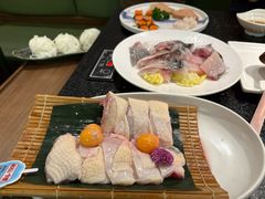 -得意咚瓜·顺德鱼生·冬瓜火锅(深圳首店)