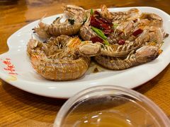 -老东镇啤酒屋海鲜加工·蒸汽海鲜·海鲜烧烤(台东店)