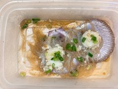 蒜茸粉丝开边蒸元贝-东江海鲜酒家(艺都分店)