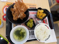 -犟骨头排骨饭•大骨面(弘阳广场店)