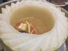 -得意咚瓜·顺德鱼生·冬瓜火锅(深圳首店)