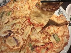 鲜鱿煎饼-大头虾越式风味餐厅(光明广场店)