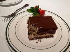 -Wolfgang’s Steakhouse 沃夫冈牛排馆(上海白玉兰广场店)