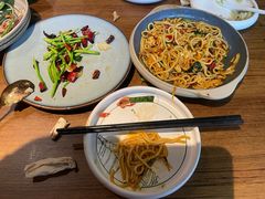 -云海肴·汽锅鸡·云南菜(天山百盛优客店)