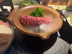 -三出山火锅(南京万象天地店)